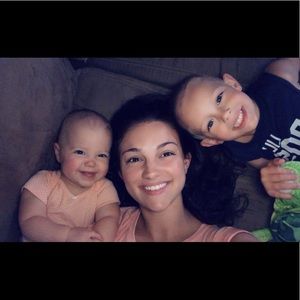 Meet your Posher, Kayla